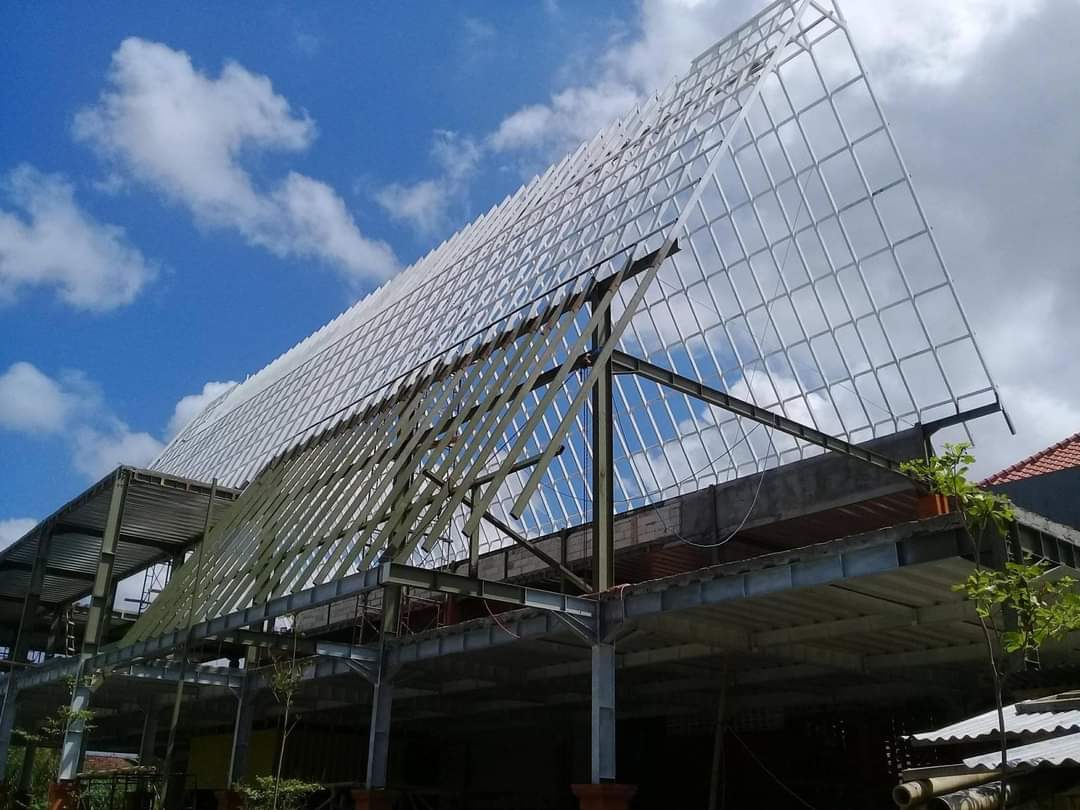 Konstruksi Baja di Lombok