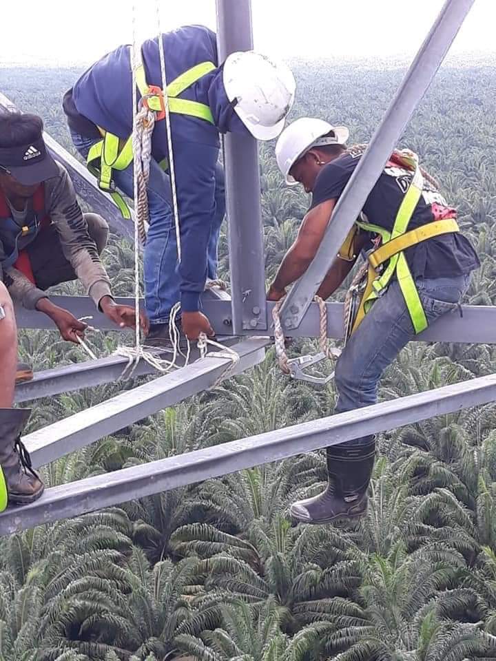 Konstruksi Baja di Lombok