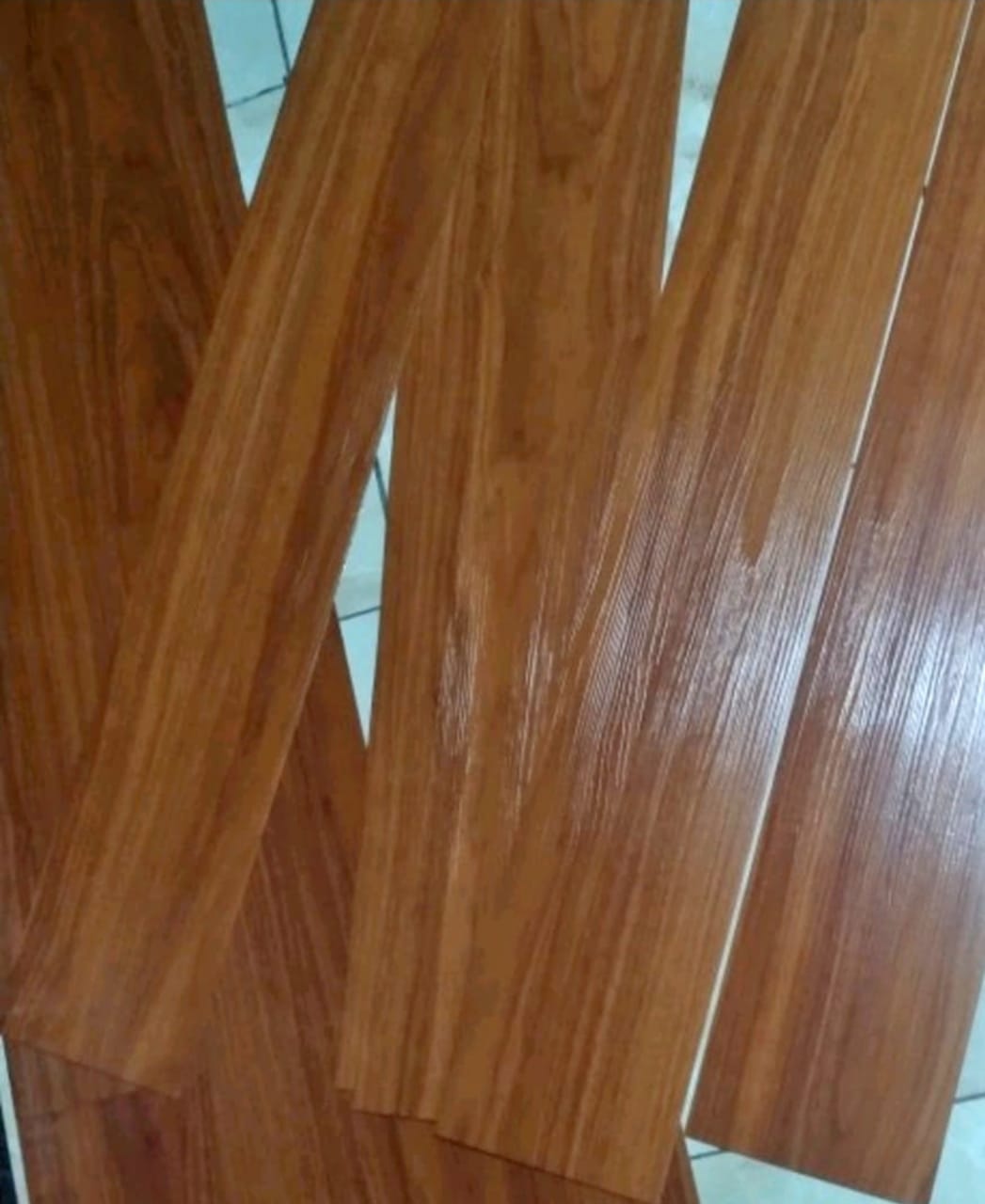 Pasang Vinyl Lantai di Lombok